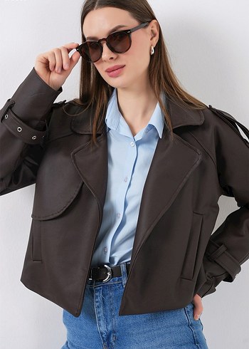 İLAN NO M 5 Y 140 BAYANLARA DERİ CEKET MONTLAR - Görsel 2