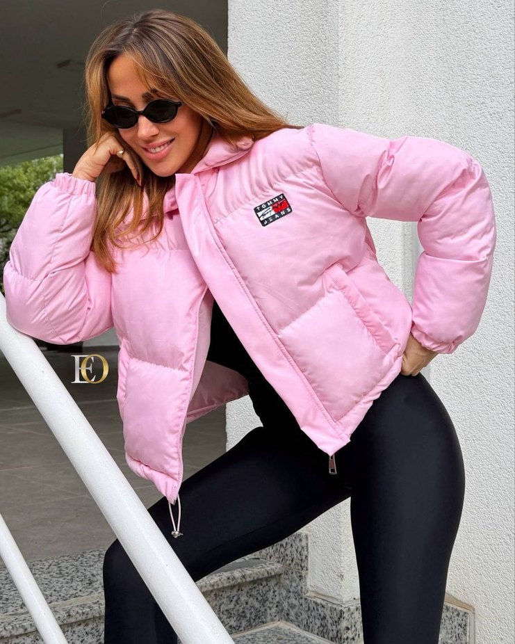 İLAN NO M 7 EO 231 BAYANLARA TOMMY HILFIGER MONT - Görsel 4