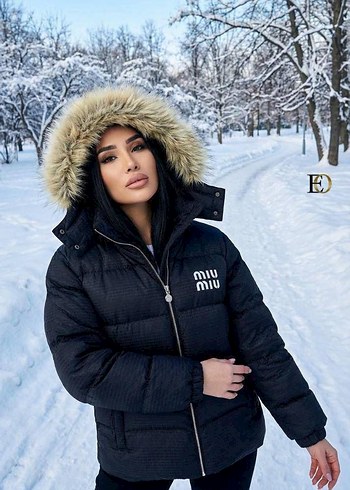 İLAN NO M 4 EO 253 BAYANLARA MIU MIU ÖZEL DOLGULU MONTLAR - Görsel 2