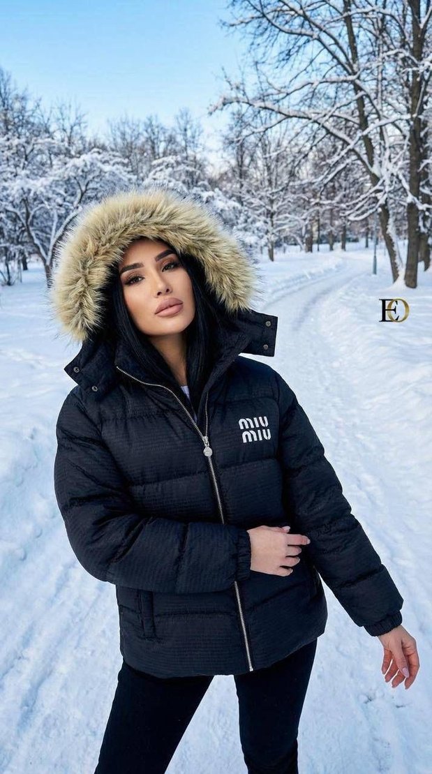 İLAN NO M 4 EO 253 BAYANLARA MIU MIU ÖZEL DOLGULU MONTLAR - Görsel 2