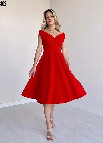 İLAN NO Y E 7 BAYANLARA KREP KUMAŞ ETEĞİ VOLANLI ELBİSELER - Görsel 5