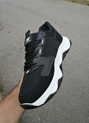 40 Beden siyah Renk İLAN NO A 25 H ERKEK NEW BALANCE SPOR AYAKKABISI