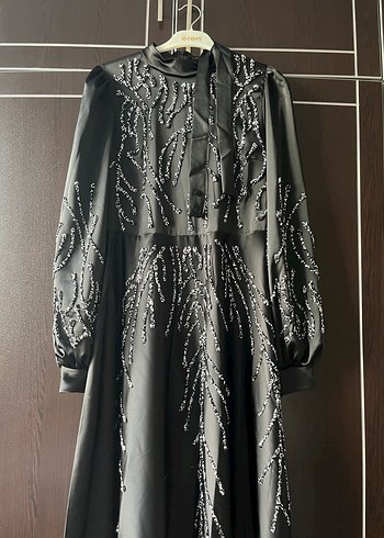 36 Beden Nakışlı Uzun Kollu Siyah Gotik Elbise