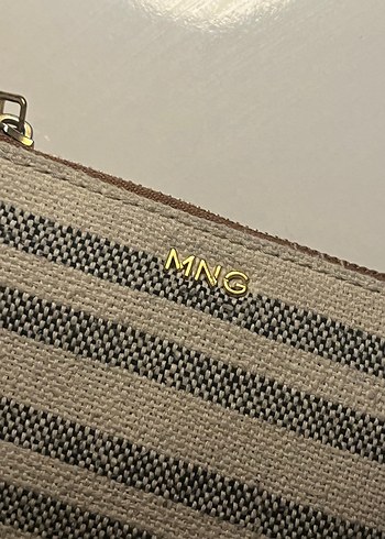 Mango Fermuarlı Kadın Cüzdanı - Görsel 3