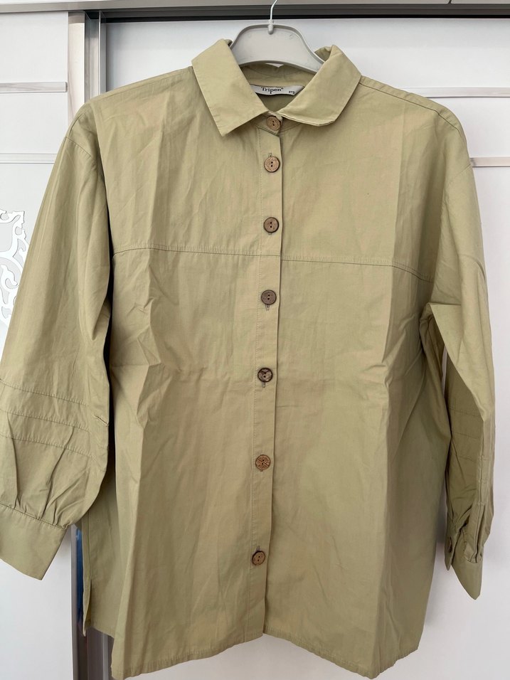 Yeşil Düğmeli Uzun Kollu Keten Gömlek - Görsel 2