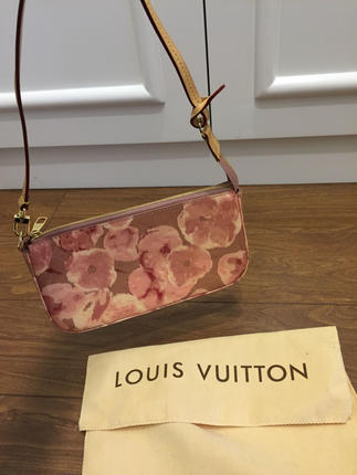 Orjinal Louis Vuitton Canta