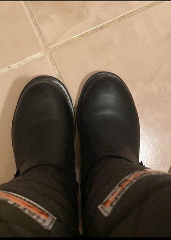 Kadın Siyah Deri Biker Diz Boyu Bot - Görsel 3