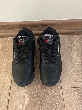 Reebok spor ayakkabı