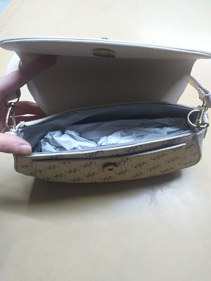 guess baget çanta - Görsel 3