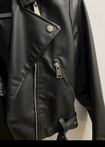 Kadın Siyah Deri Biker Ceket Kemerli - Görsel 3
