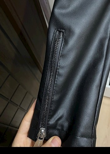Kadın Siyah Deri Biker Ceket Kemerli - Görsel 5