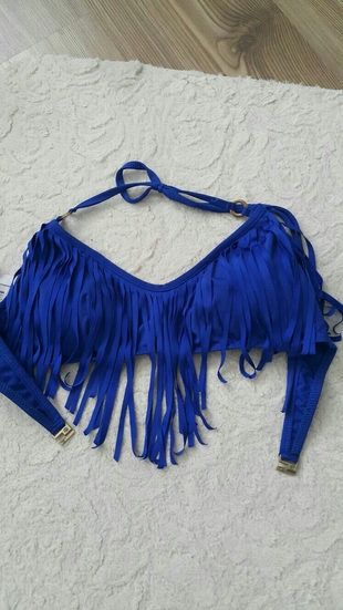 püsküllü bikini üstü 