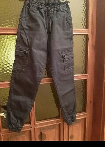 4 tane jogger pantolon 