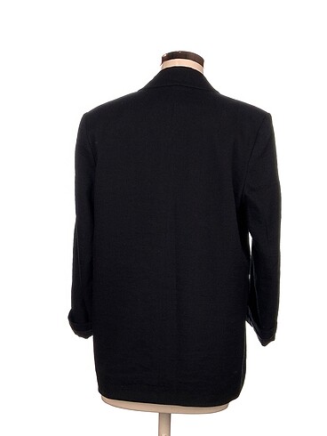 38 Beden Dilvin Blazer %70 İndirimli.