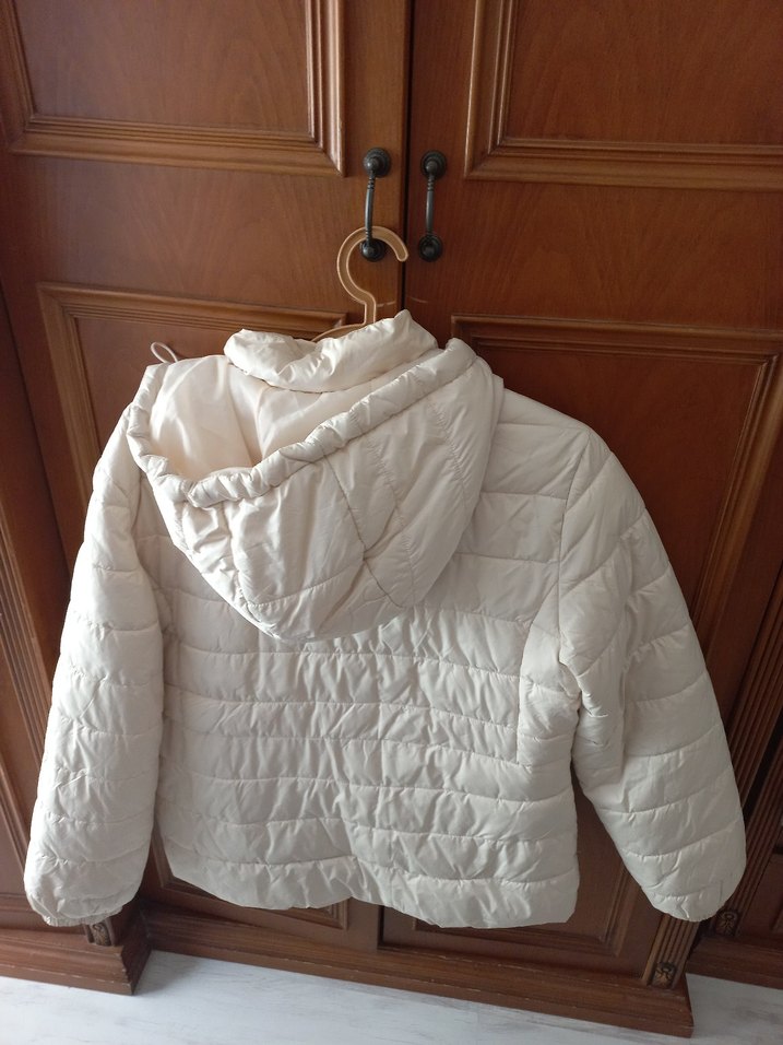 Kırık beyaz Fermuarlı Kadın Kış Montu - Görsel 2