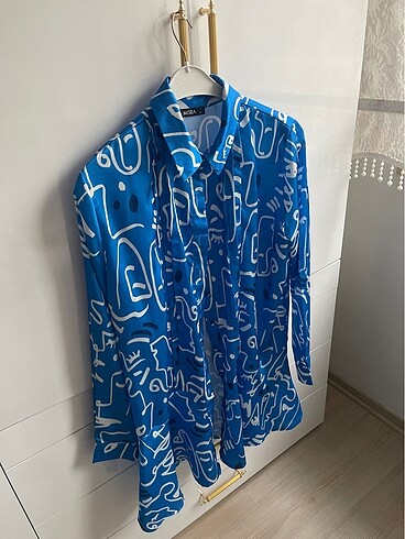 Saten tunik