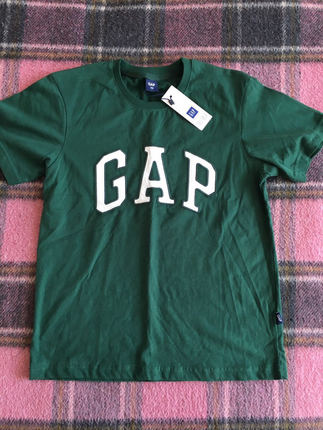 Gap tshirt 