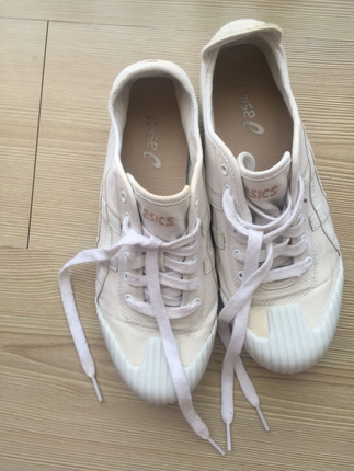 Asics Beyaz asics 