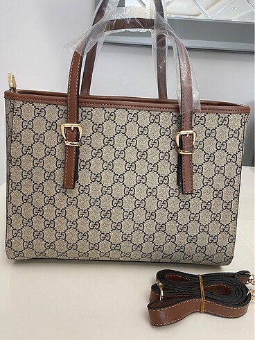 Gucci Askılı ve kol çantası