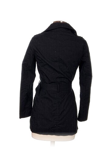 38 Beden Benetton Trenchcoat %70 İndirimli.