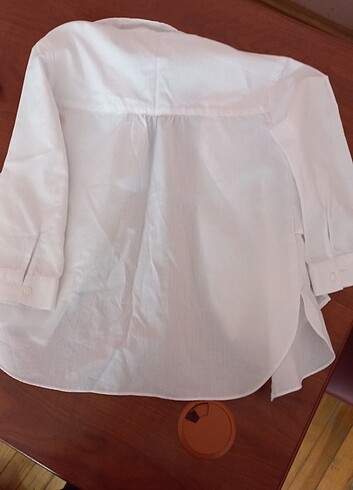 Zara Zara kız çocuk beyaz kuşaklı gömlek 116cm