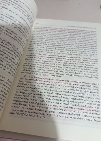 Karakter, Değer ve Ahlak Eğitimi Kitabı - Görsel 3