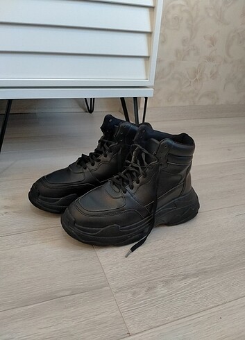 37 Beden siyah Renk Lc Waikiki Siyah Spor Ayakkabı/Spor Bot