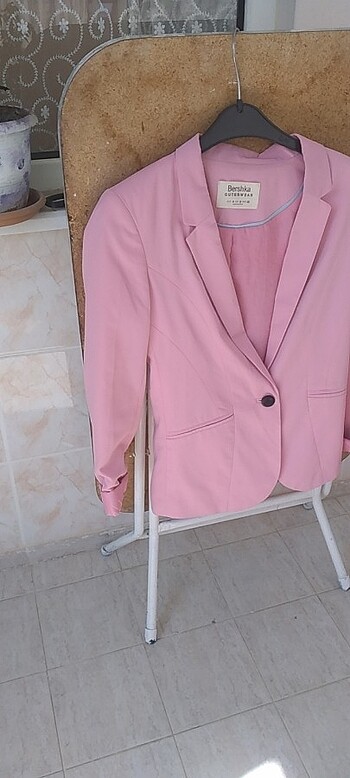 Bershka Pembe ceket