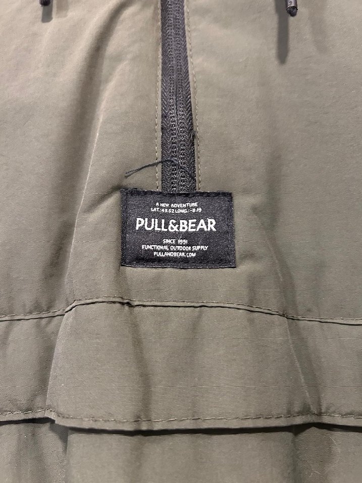Pull&Bear erkek yağmurluk - Görsel 3