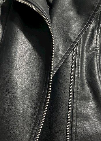 Siyah Kürklü Deri Biker Ceket DeFacto - Görsel 2