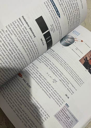 Fen ve Mühendislik İçin Fizik 2 - Elektrik ve Manyetizma - Görsel 2