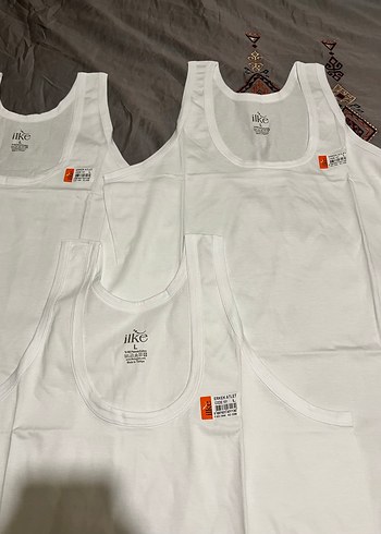 Etiketi üzerinde erkek atlet - Görsel 3