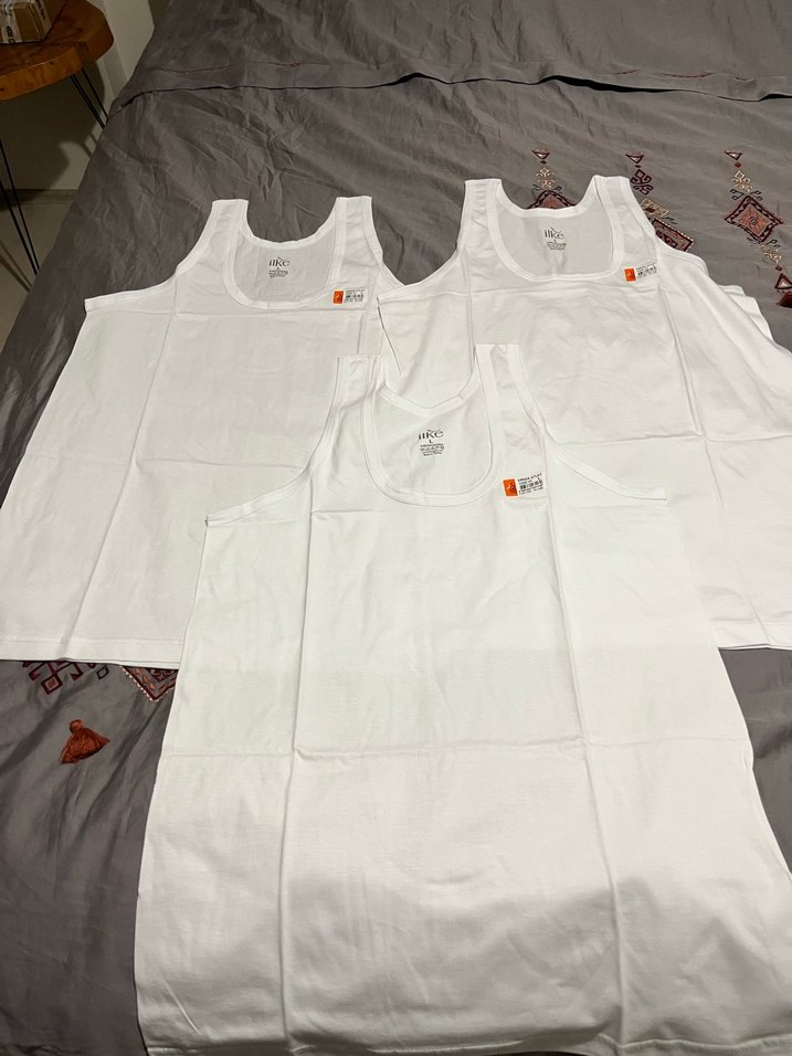 Etiketi üzerinde erkek atlet - Görsel 4