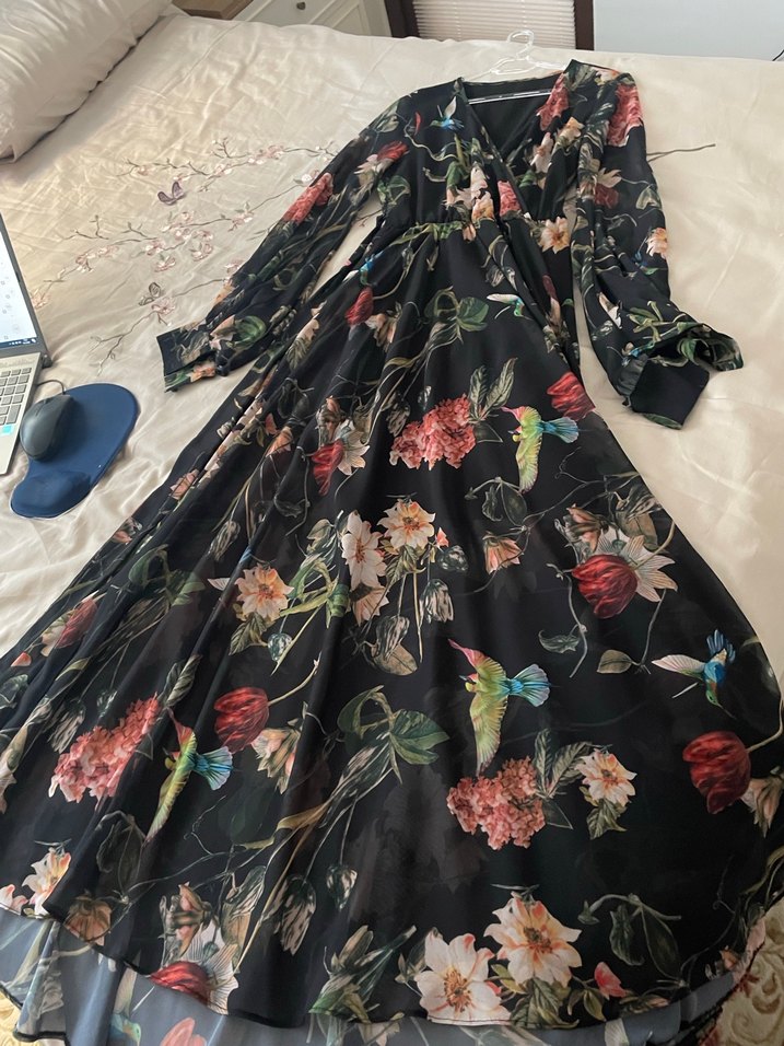 Çiçek Desenli Uzun Bohem Elbise kolları manşetli - Görsel 3