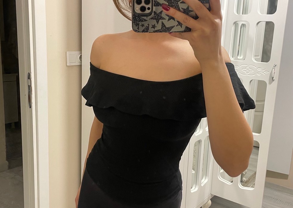 Siyah Üst - Görsel 2