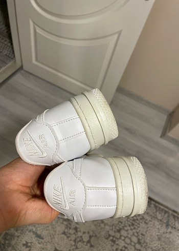 Beyaz Nike Kadın Spor Ayakkabı - Görsel 2