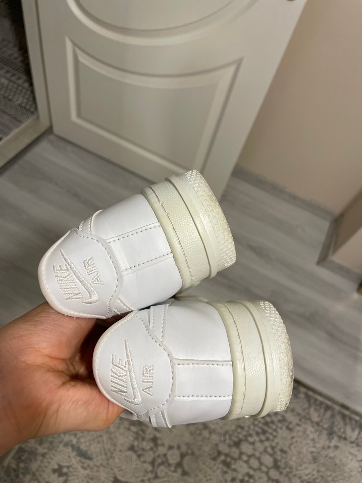 Beyaz Nike Kadın Spor Ayakkabı - Görsel 2