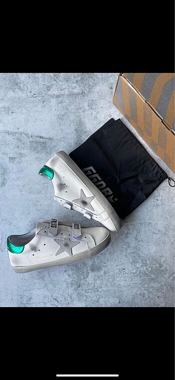 Golden Goose