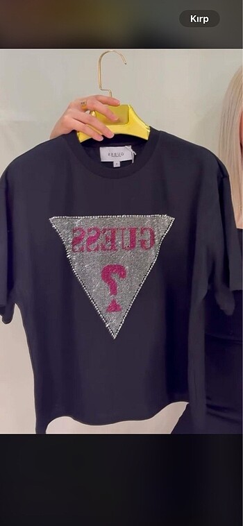 Guess tshirt