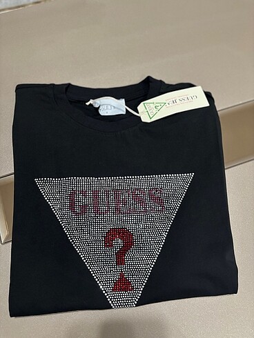s Beden Guess tshirt