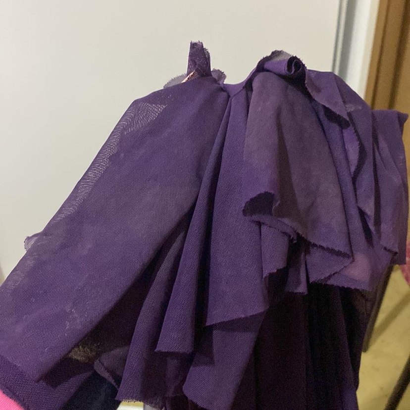 Mor V Yakalı Nakışlı Uzun Abiye Elbise - Görsel 4