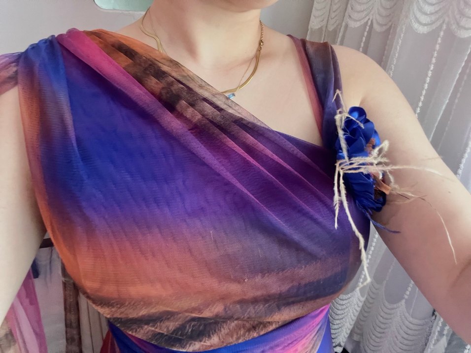 Mor Drapeli broşlu elbise - Görsel 2