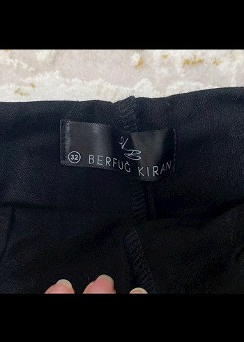 Siyah Pilili Mini Etek - Görsel 3