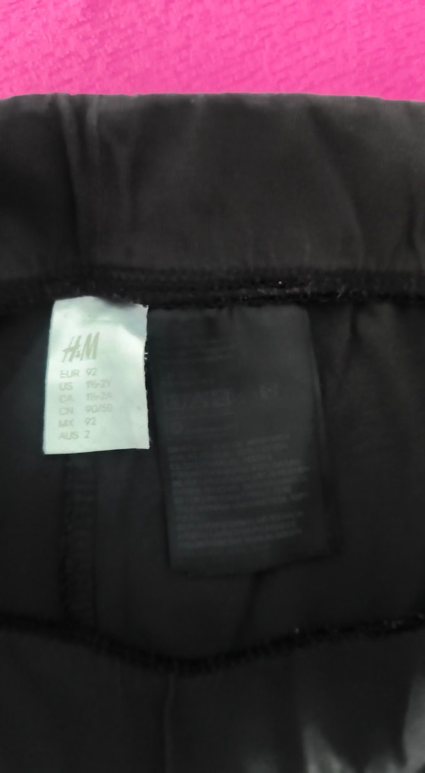 H&M 1,5-2 yasSiyah Baskılı Kemerli Mini kız bebekŞortu - Görsel 5