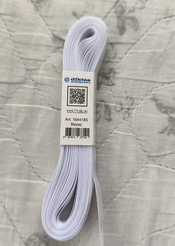 Ören bayan Çift Taraflı Beyaz Saten Kurdele - Görsel 2