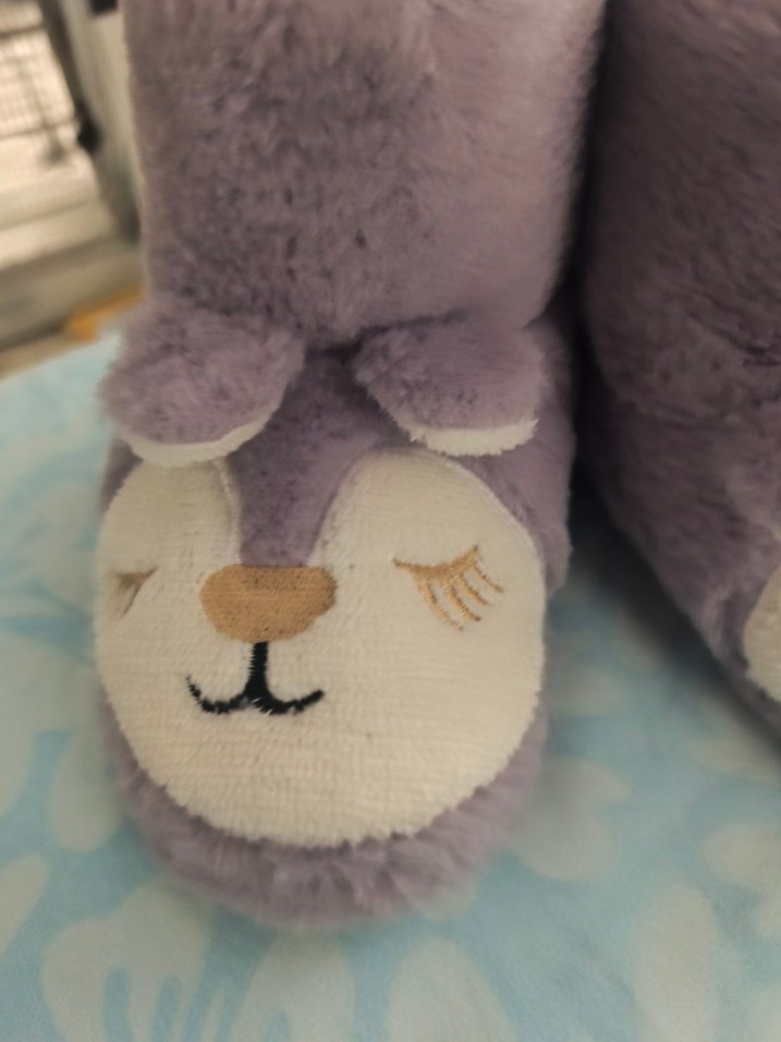 Mor Kürklü Nakışlı Kız Çocuk Ev Terliği - Görsel 3