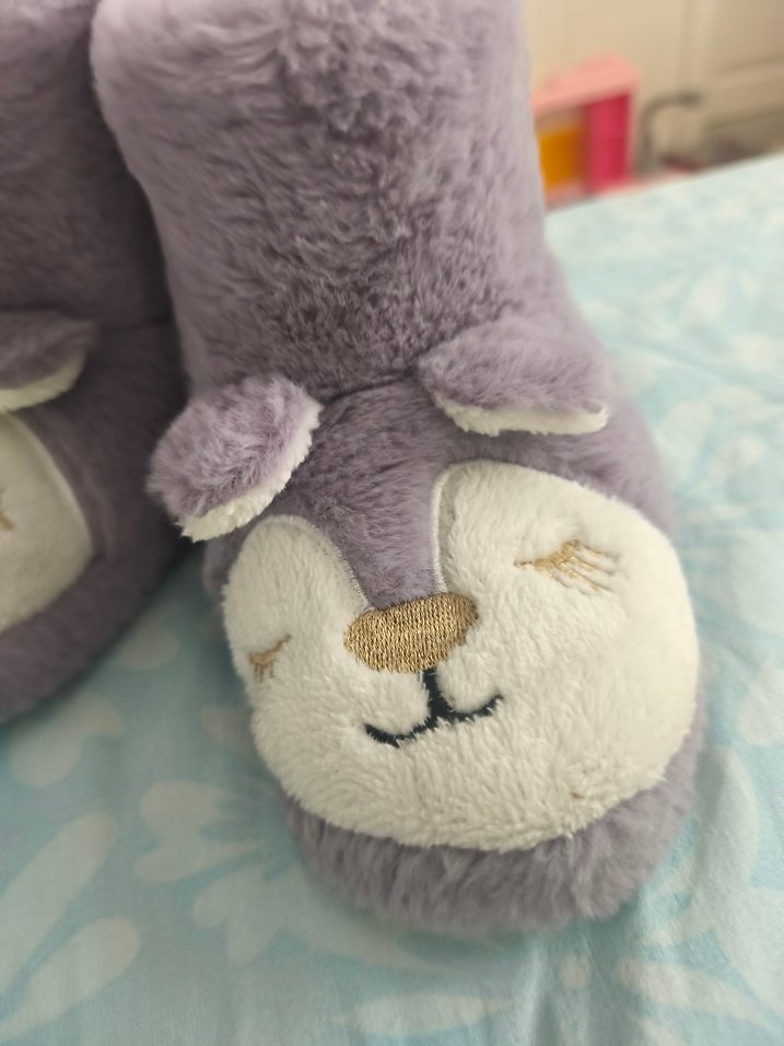 Mor Kürklü Nakışlı Kız Çocuk Ev Terliği - Görsel 2