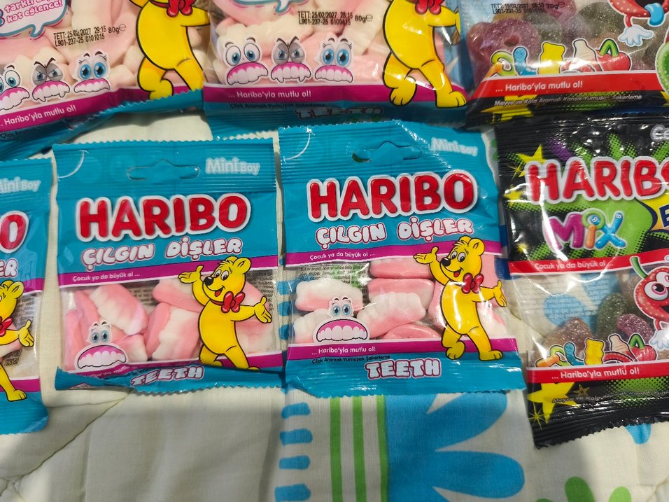 Haribo Çılgın Dişler Şekerleri 9 adet - Görsel 3
