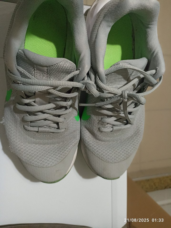 Gri kadın Spor Ayakkabı Nike - Görsel 5