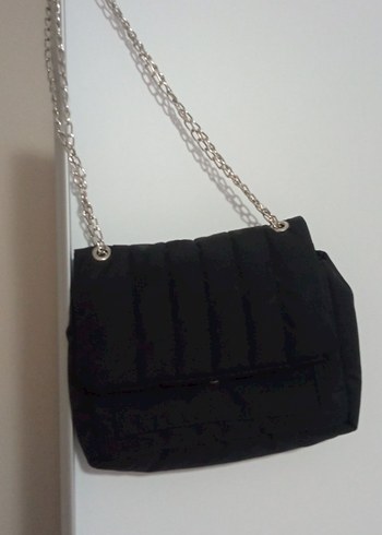 Zincir Detaylı Siyah Kadın Çanta - Görsel 2